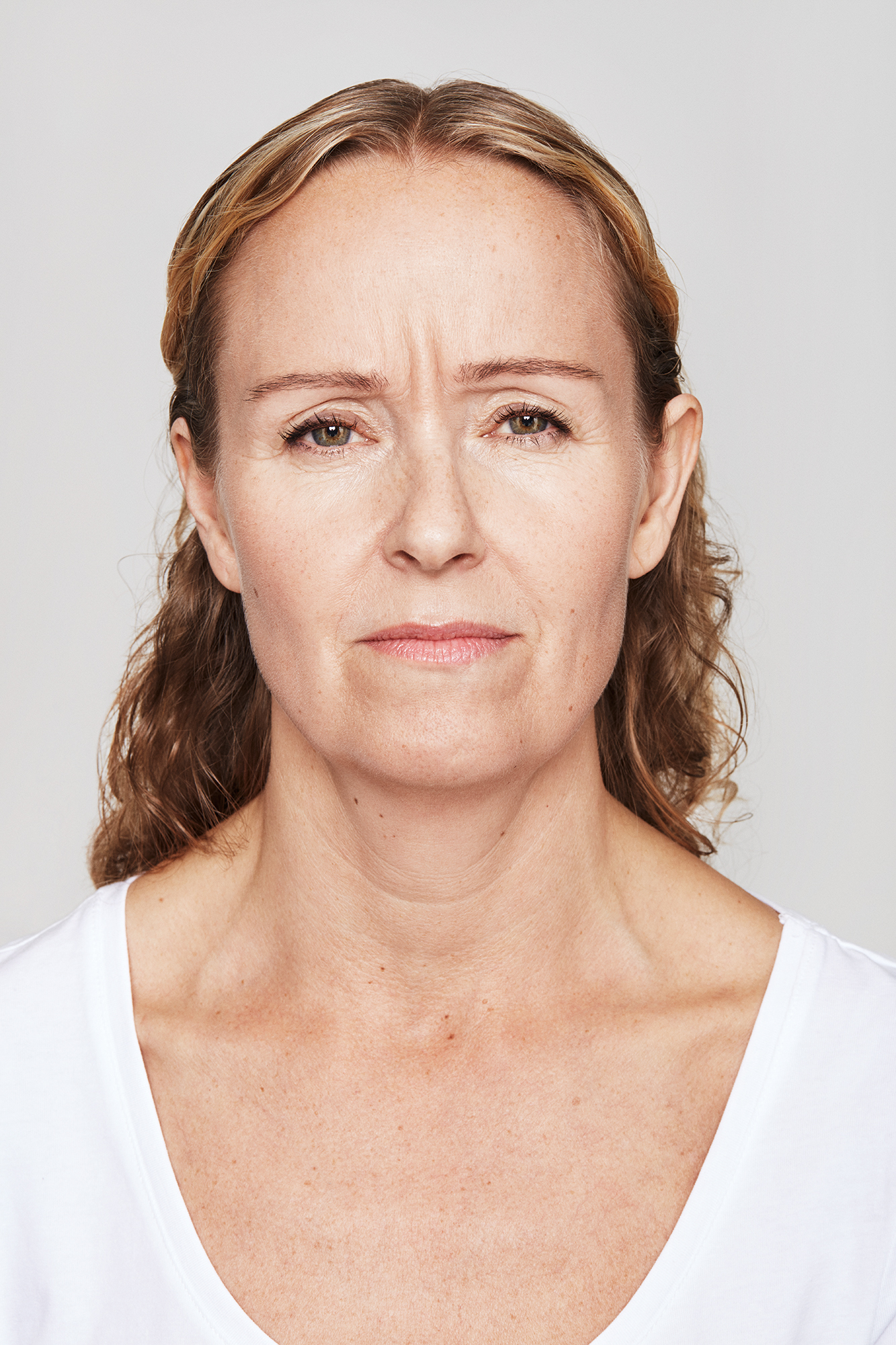 Christina Larsson before no smile